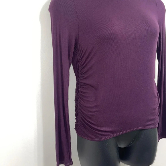 Chelsea Sky Long Sleeve Knit with Open Back Size M - Picture 3 of 6